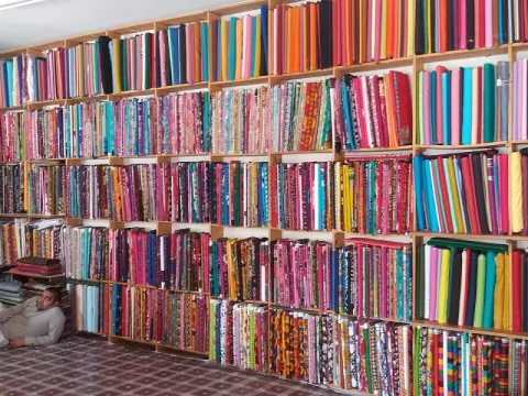 Fabrics Market photo 1