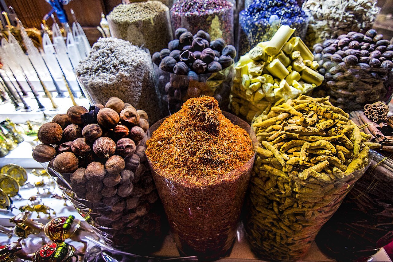 royal-nabeel-foodstuff-al-ras-deira-big-0