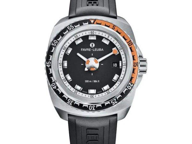 favre-leuba-raider-harpoon-46mm-black-dial-rubber