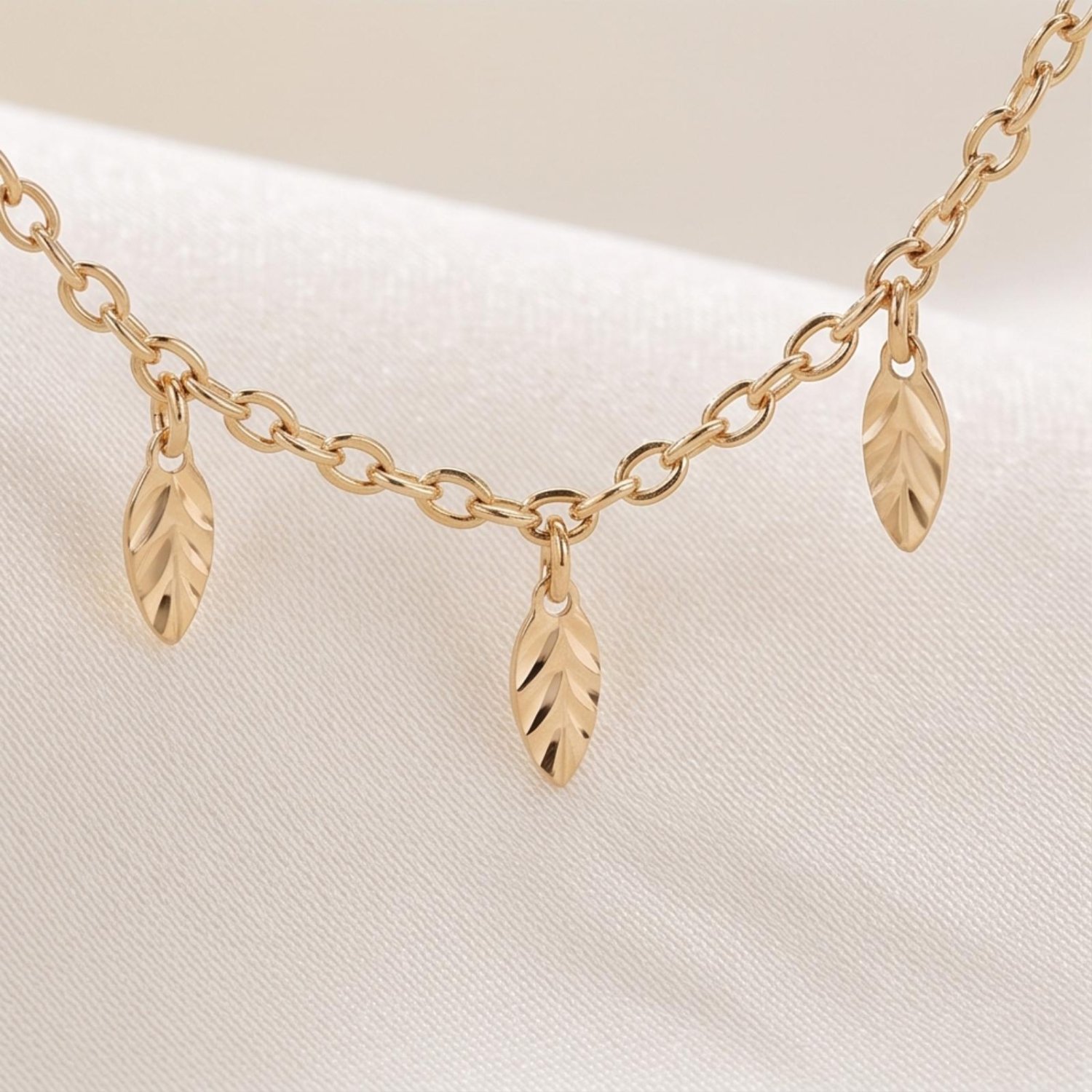 classic-necklace-big-1