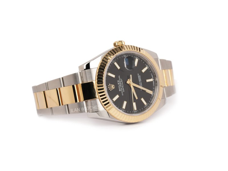 rolex-datejust-41-small-1
