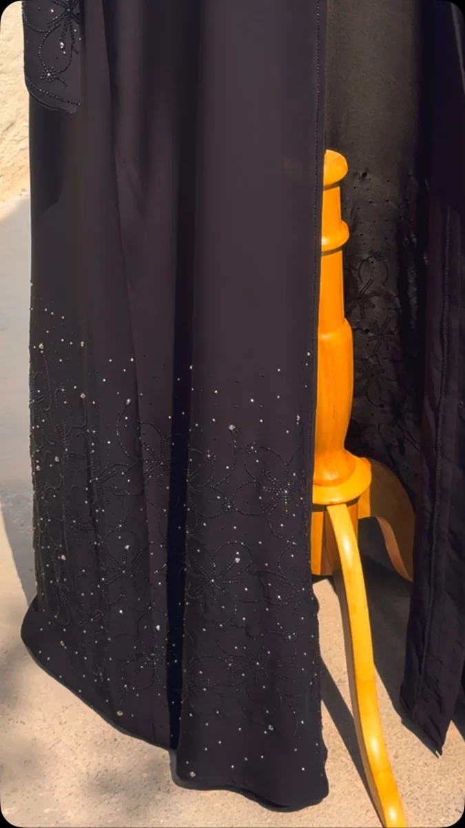 golden-gate-black-embellished-abaya-s1e7-big-0