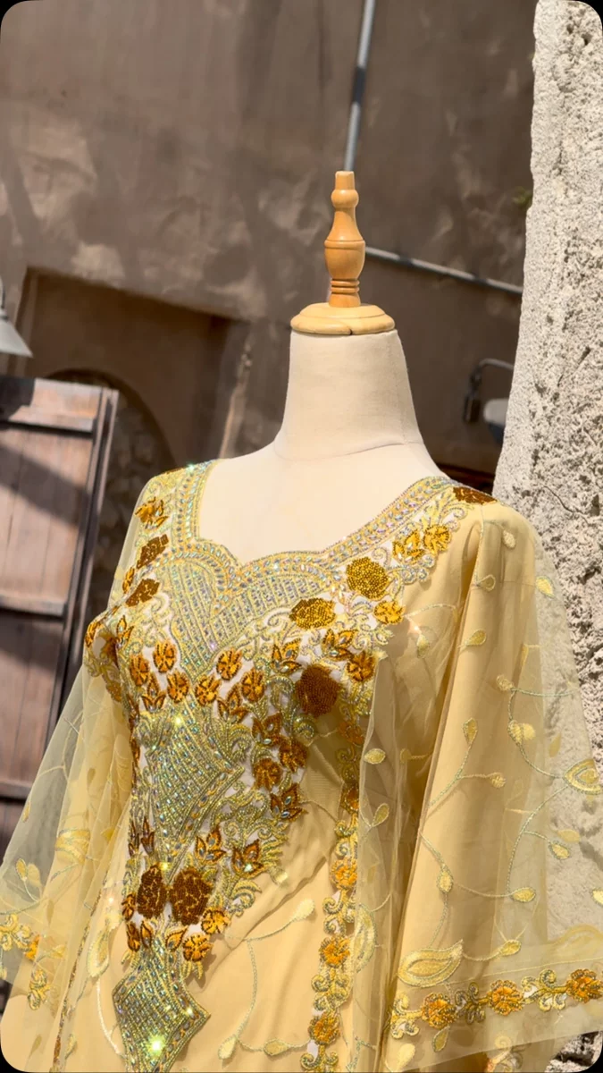 golden-gate-gold-embroidered-abaya-s1e3-big-0