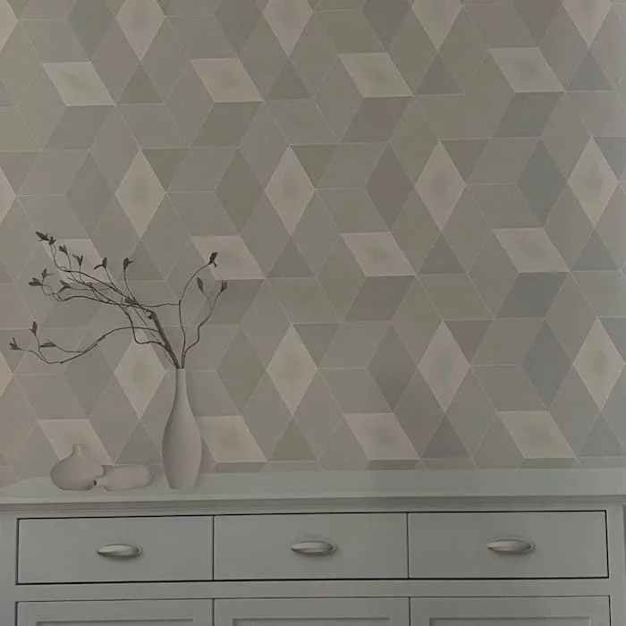 modern-abstract-silver-wallpaper-dubai-165-sqm-roll-big-0