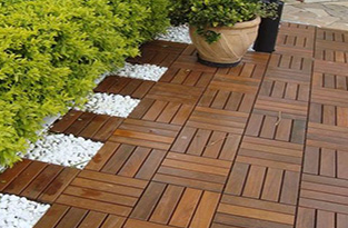 outdoor-wooden-tiles-big-0