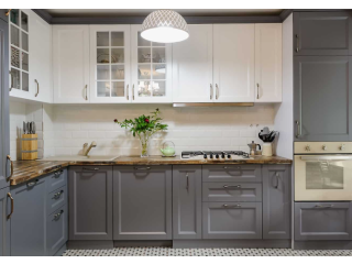 Kitchen cabinet