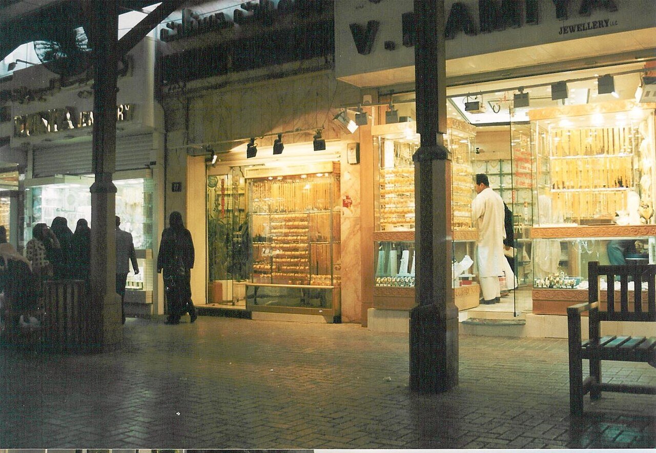 goldy-precious-jewellery-trading-llc-gold-souk-deira-big-0
