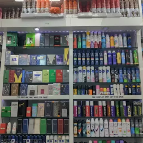 SAM Cosmetics Wholesale Dubai
