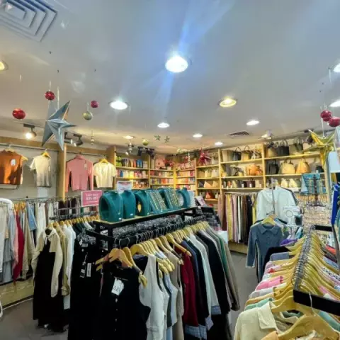 RNB Outlet