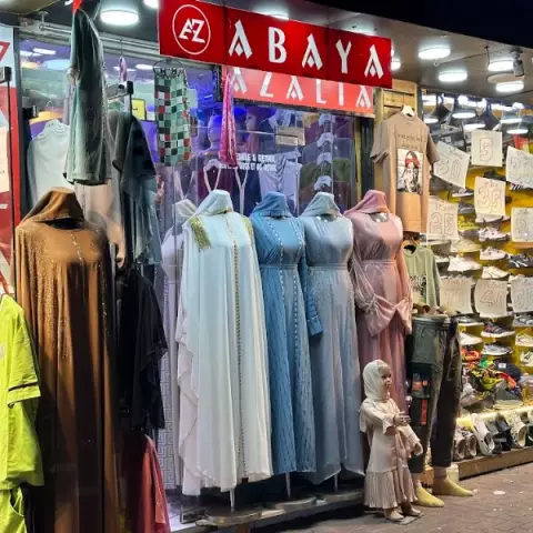 Azalia Abaya